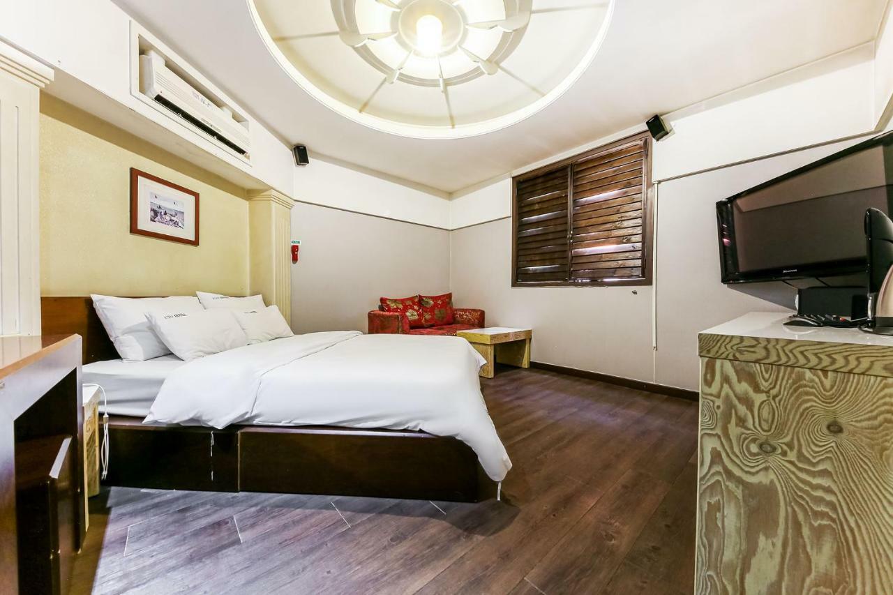 Hotel Rooky Теджон Екстер'єр фото