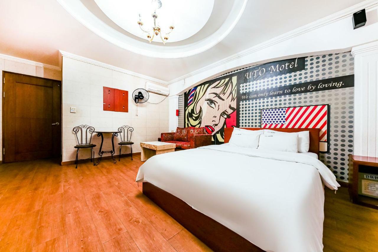Hotel Rooky Теджон Екстер'єр фото