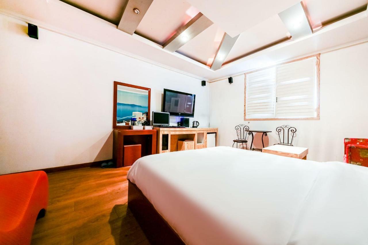 Hotel Rooky Теджон Екстер'єр фото